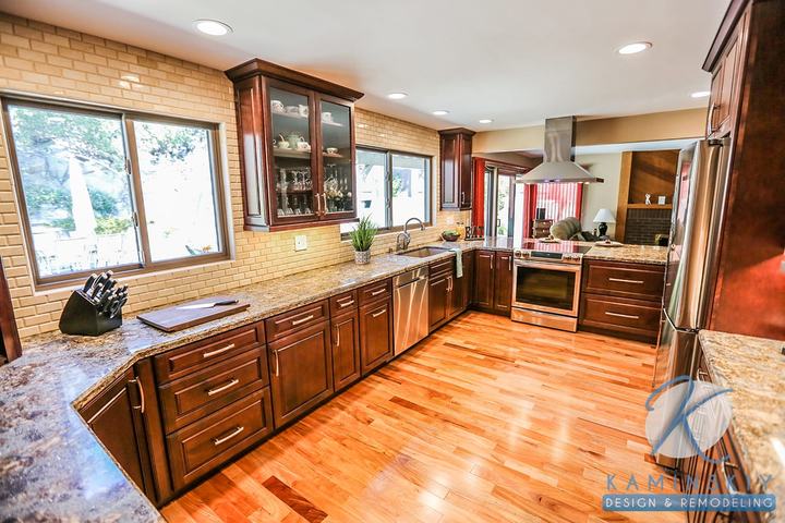 Lakeside Traditional Kitchen Remodel, photo 3