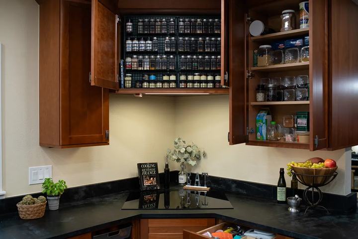 Kitchen Spice Rack Upgrade