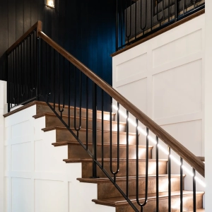 Modern staircase with landing