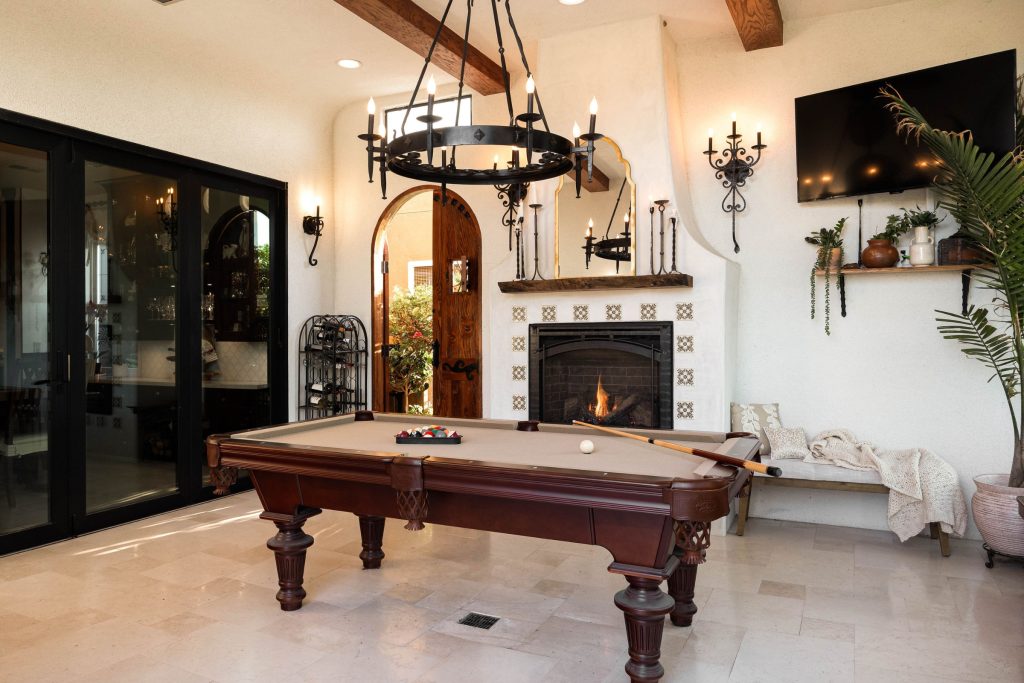 Fireplace Design Ideas and Tips