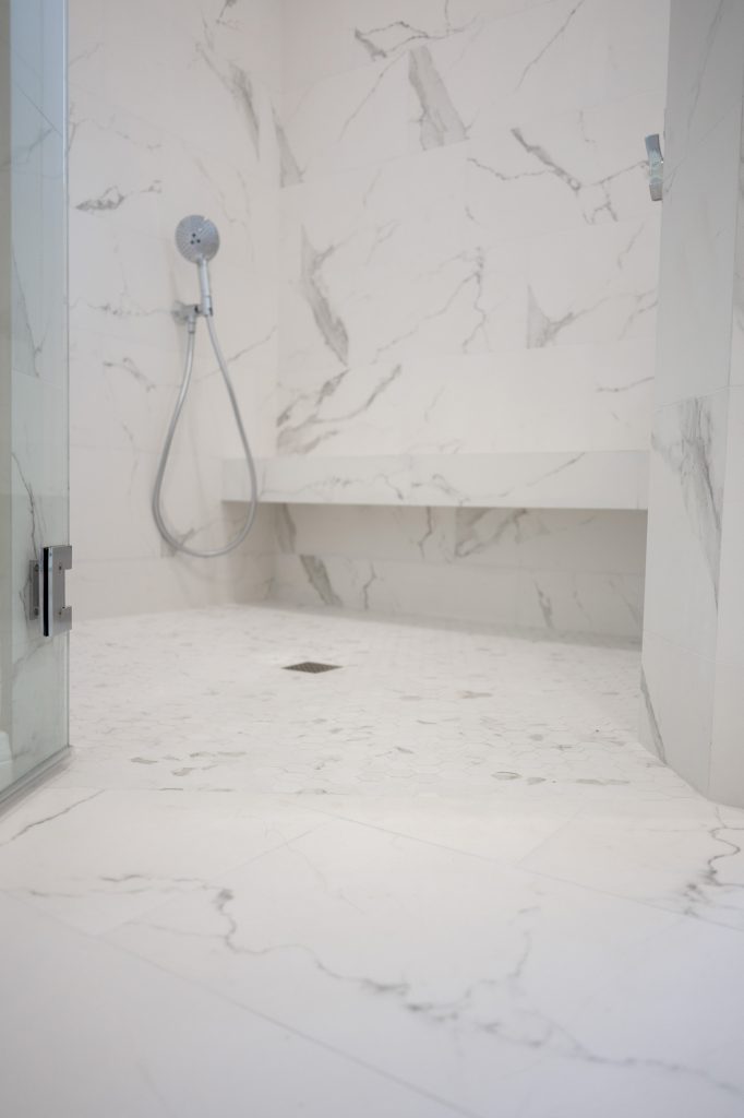 Transitional Minimalist Bathroom Remodel