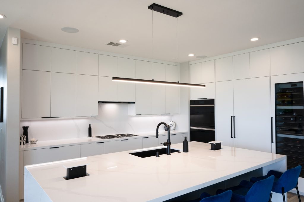Modern Kitchen Layout and Design