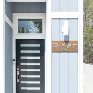 &ldquo;The Retreat&rdquo; entry sign